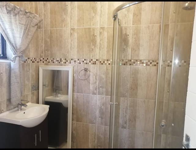 1 bed property for sale in ILLOVO BEACH